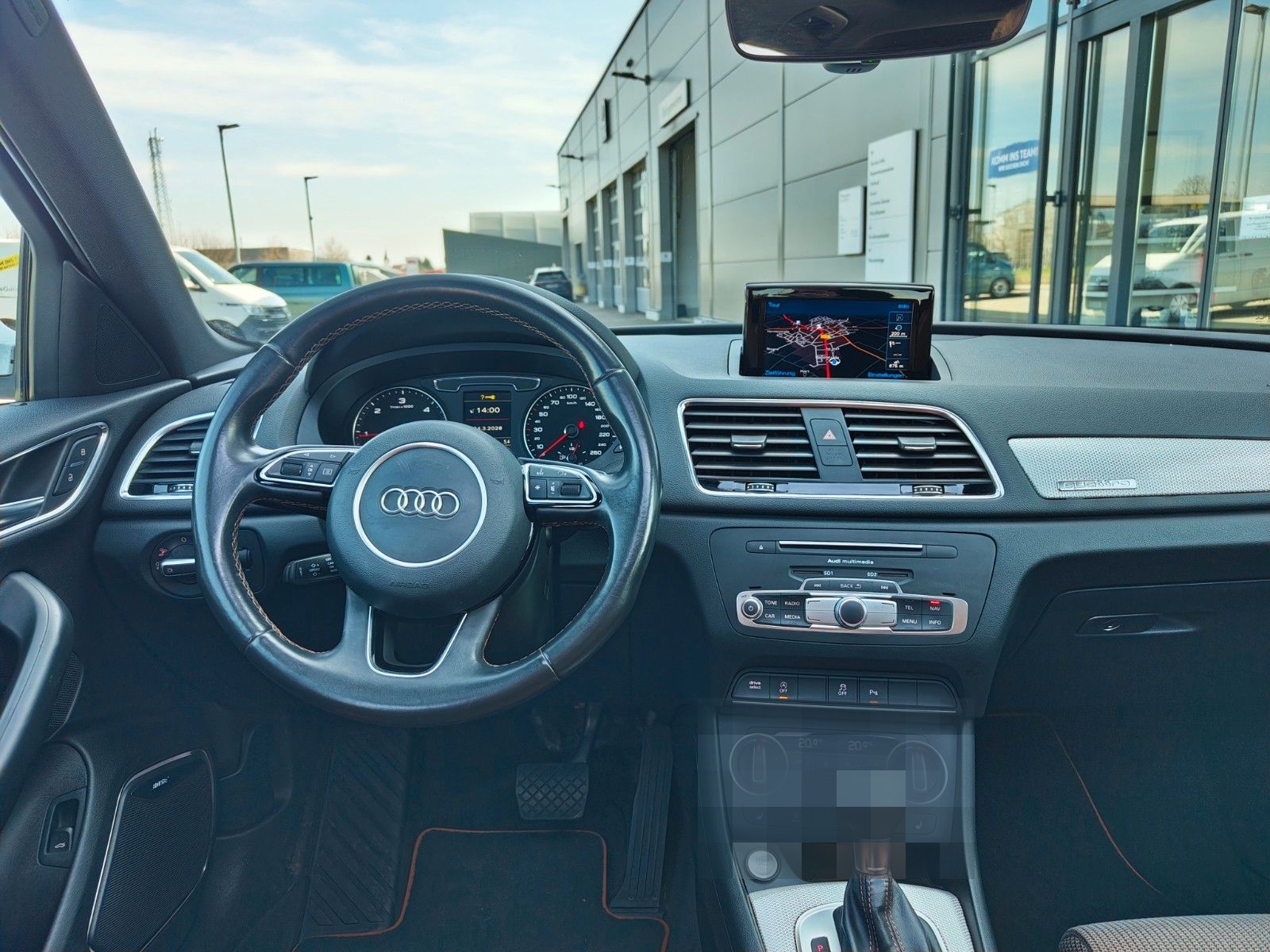 Audi Q3 2.0 TDI quattro 184 PS "design" SHZ/AHK/PANO foto 17