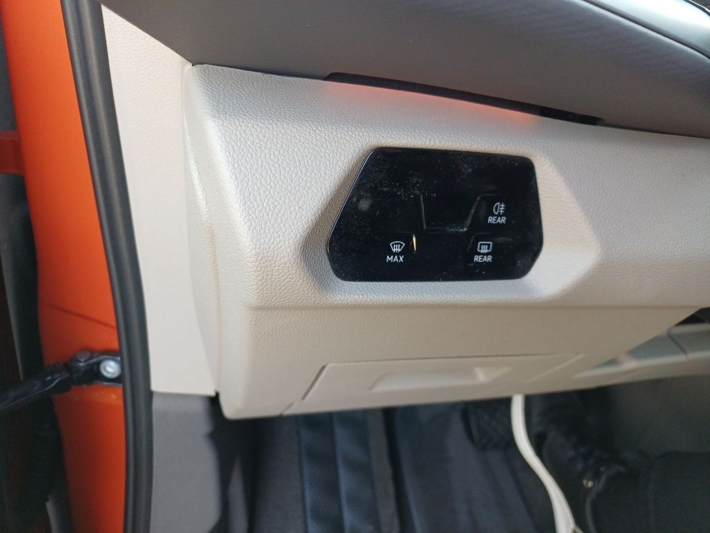 Volkswagen T7 Multivan 1.4 TSI eHybrid ''Energetic'' 7-Sitz foto 18