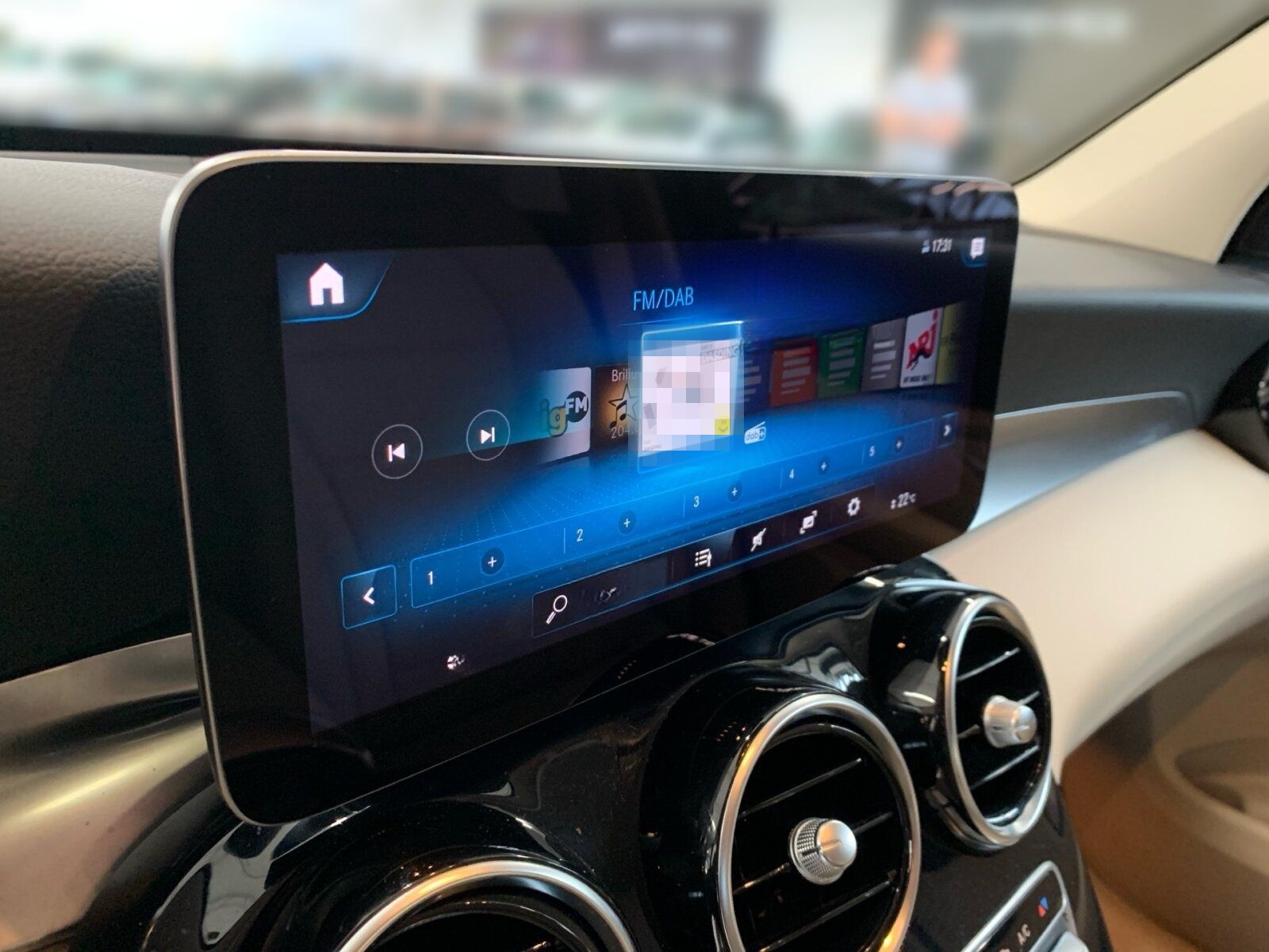 Mercedes-Benz GLC 200 4M *AHK*MEMO*RFK*DISTR*SHZ*CARPLAY*LED* foto 9