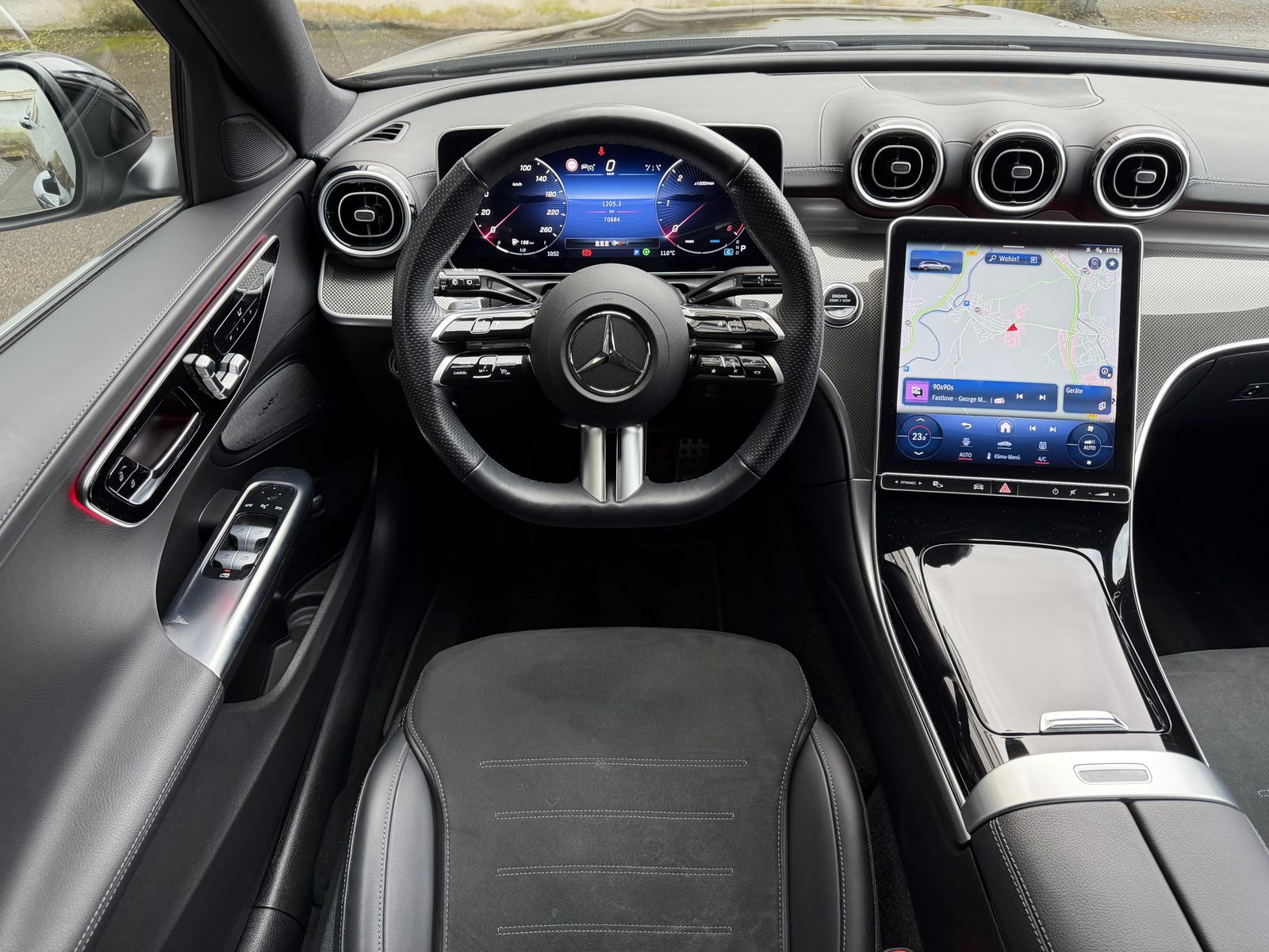 Mercedes-Benz C 220 D AMG LED MBUX Distronic Kamera Keyless-Go foto 17