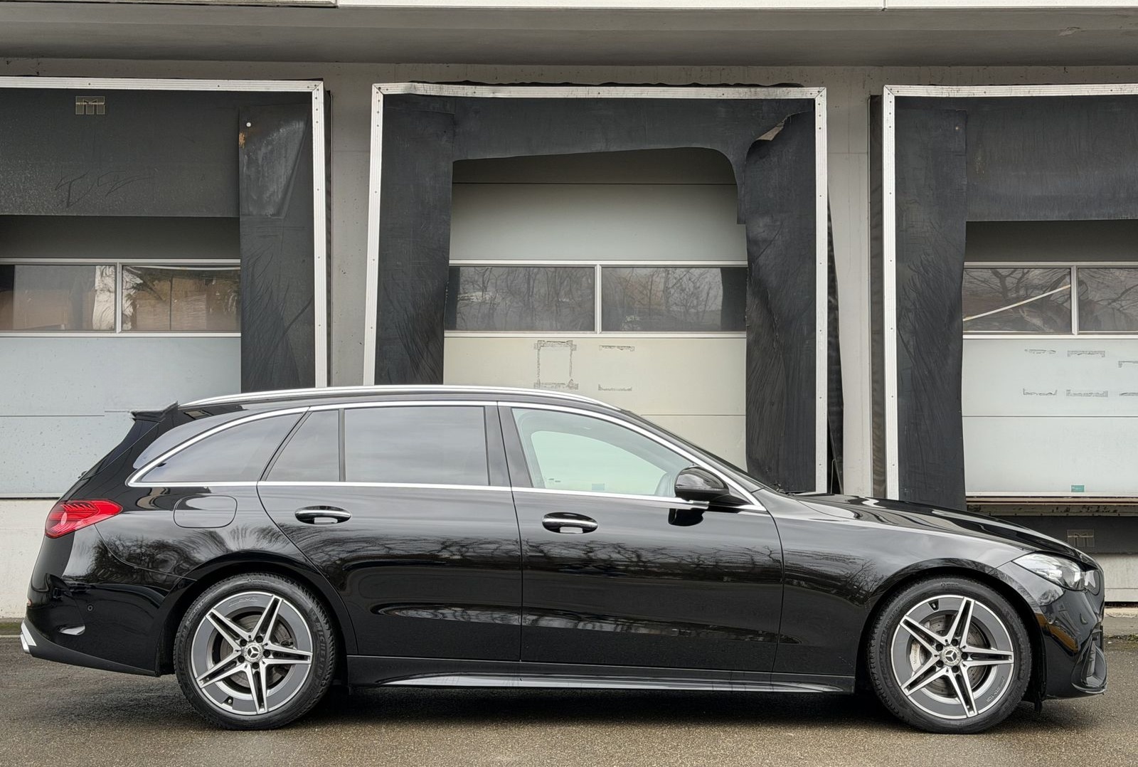 Mercedes-Benz C 220 D AMG LED MBUX Distronic Kamera Keyless-Go foto 7