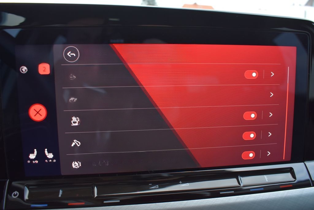 Volkswagen Golf Variant 2.0 TDI SCR Life LED-Scheinwerfer N foto 18