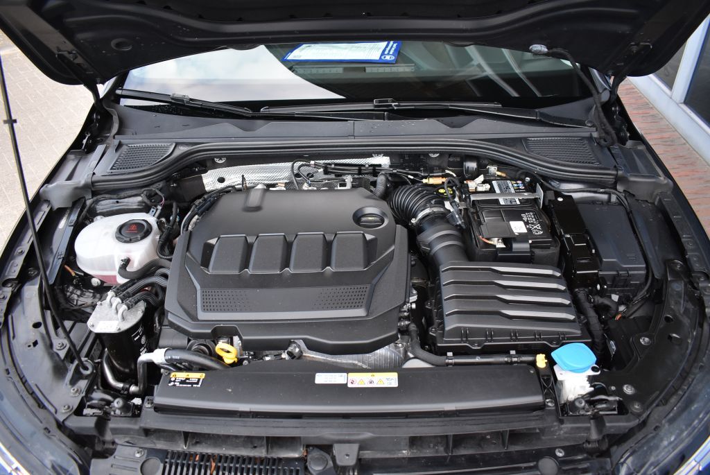 Volkswagen Golf Variant 2.0 TDI SCR Life LED-Scheinwerfer N foto 19