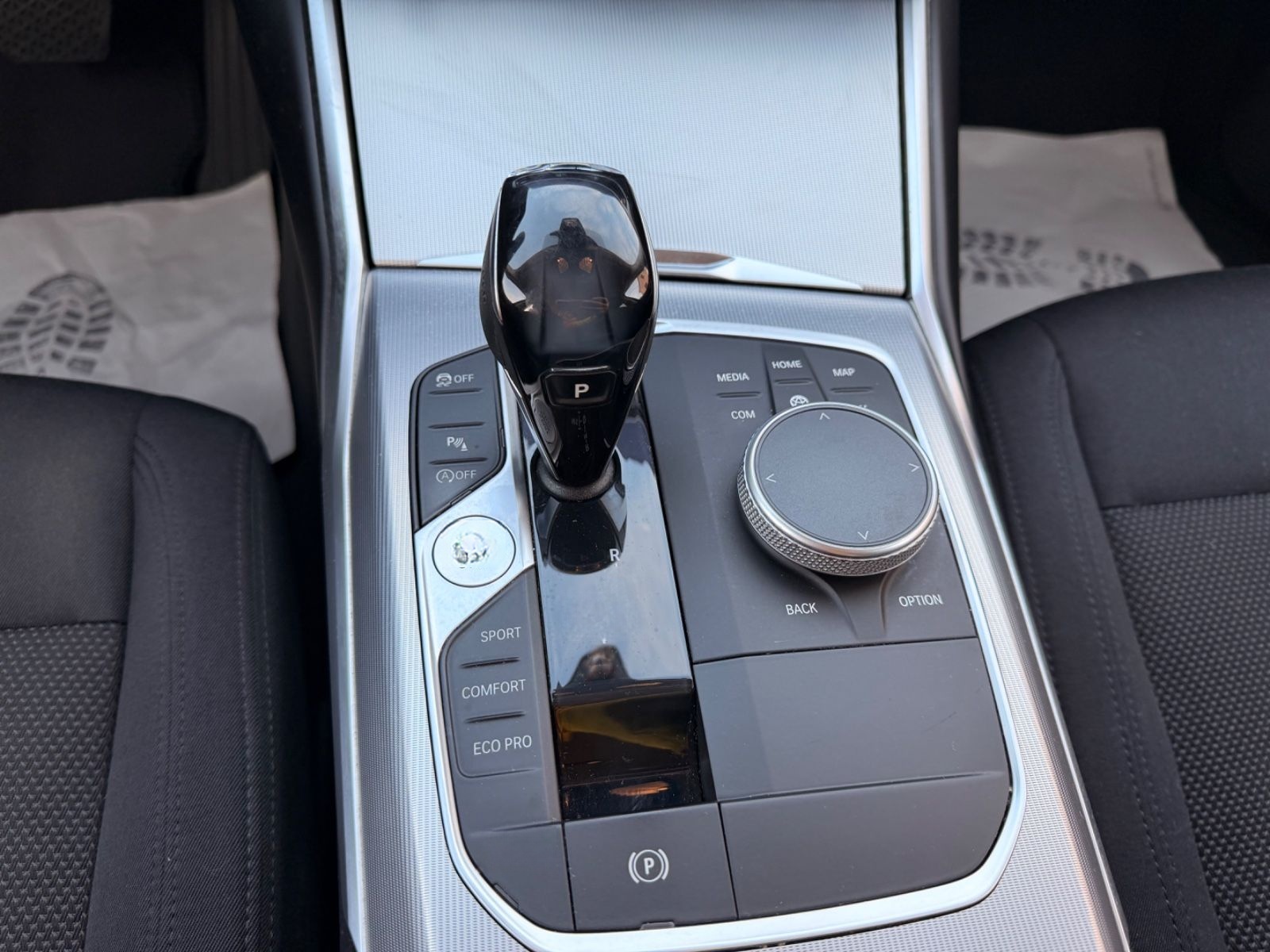 BMW 320 3 Touring 320 d Advantage/HEADUP/AUTOMATIK/ foto 25