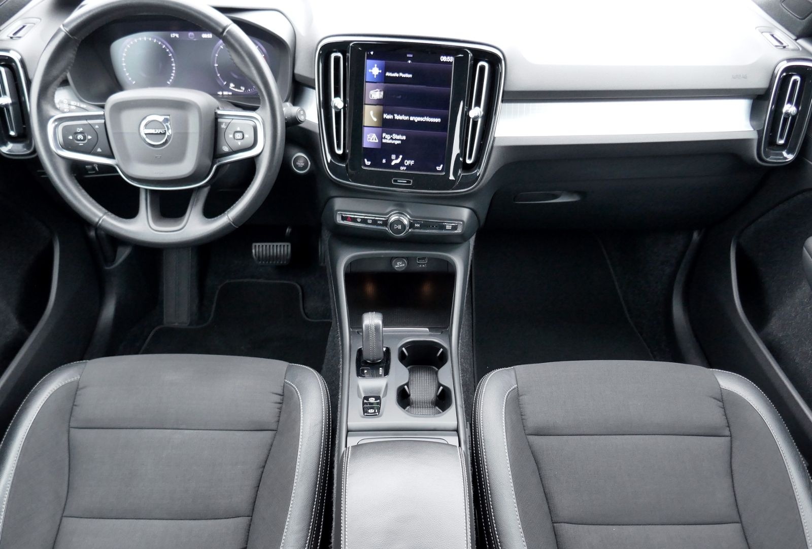 Volvo XC40 D3 2WD Momentum Pro | LED AHK PDC GRA foto 12