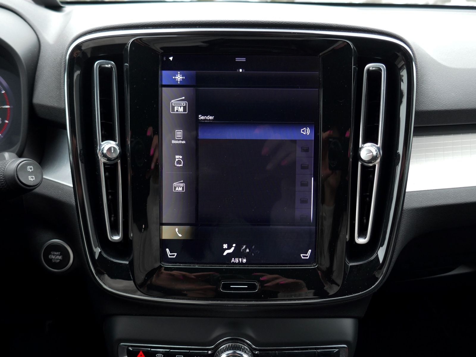 Volvo XC40 D3 2WD Momentum Pro | LED AHK PDC GRA foto 16