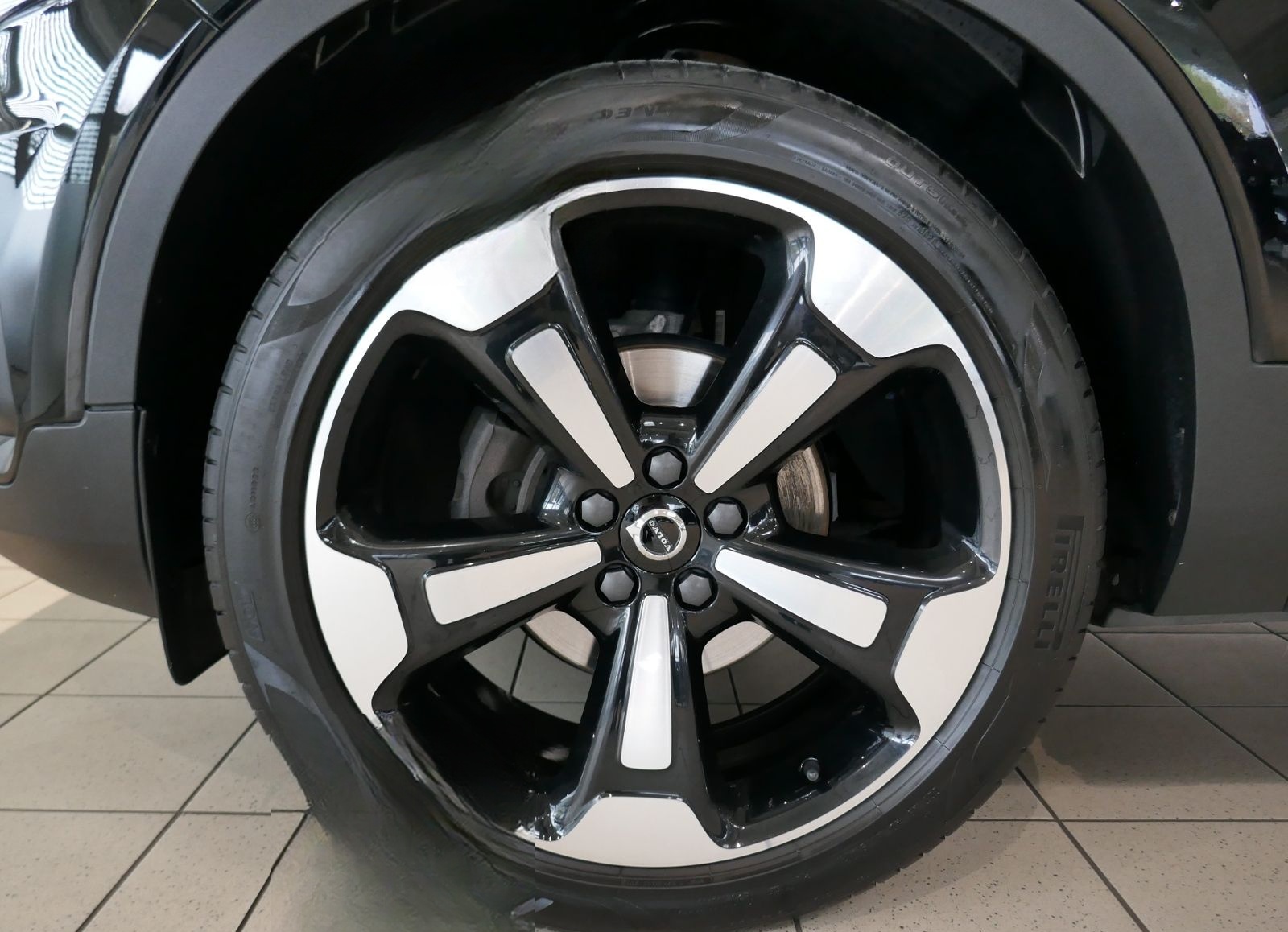 Volvo XC40 D3 2WD Momentum Pro | LED AHK PDC GRA foto 7