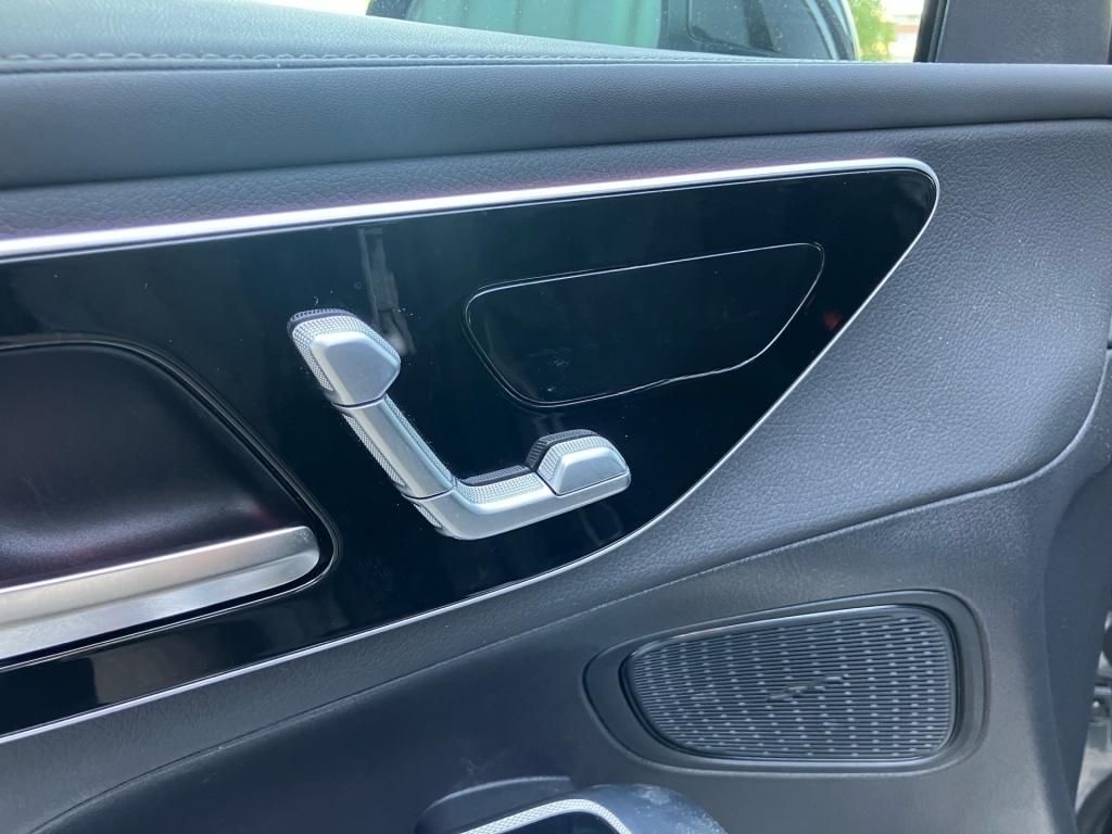 Mercedes-Benz GLC 300 e 4M +AMG+MBUX+KAMERA+AHK+NAVI+Ambiente foto 6