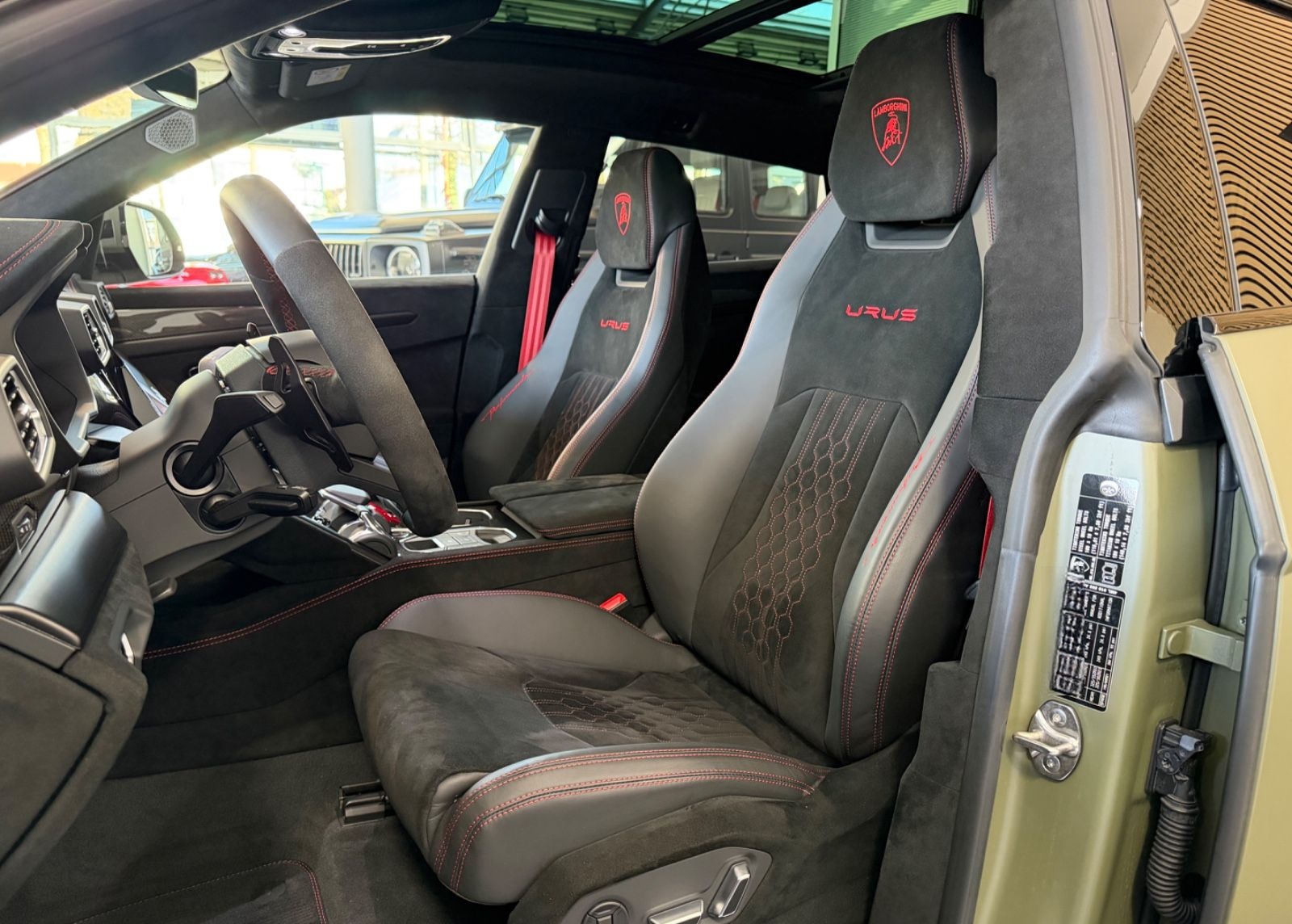 Lamborghini Urus 4.0 V8 Performante *PANO/HUD/360°/23 Zoll* foto 14