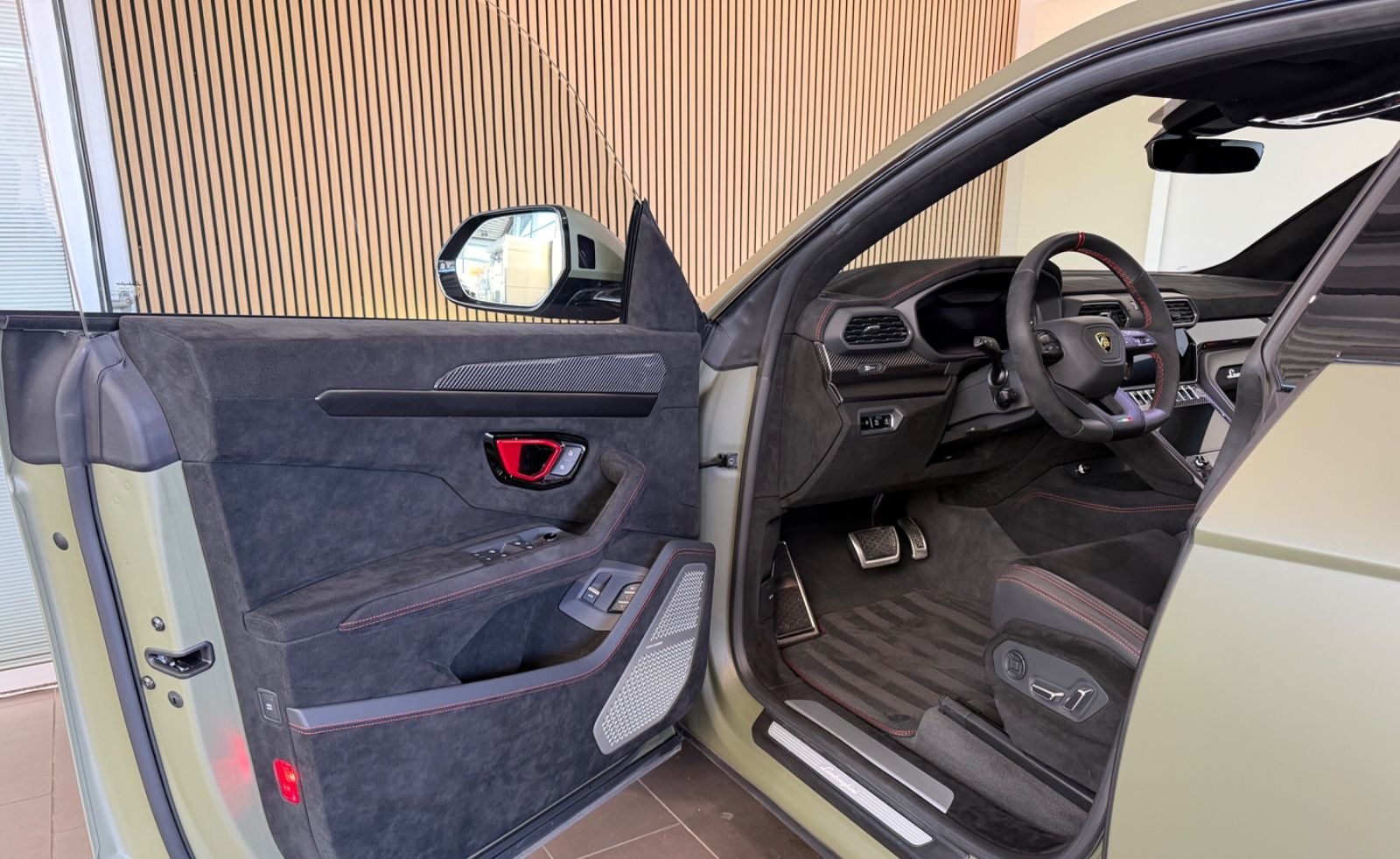 Lamborghini Urus 4.0 V8 Performante *PANO/HUD/360°/23 Zoll* foto 8