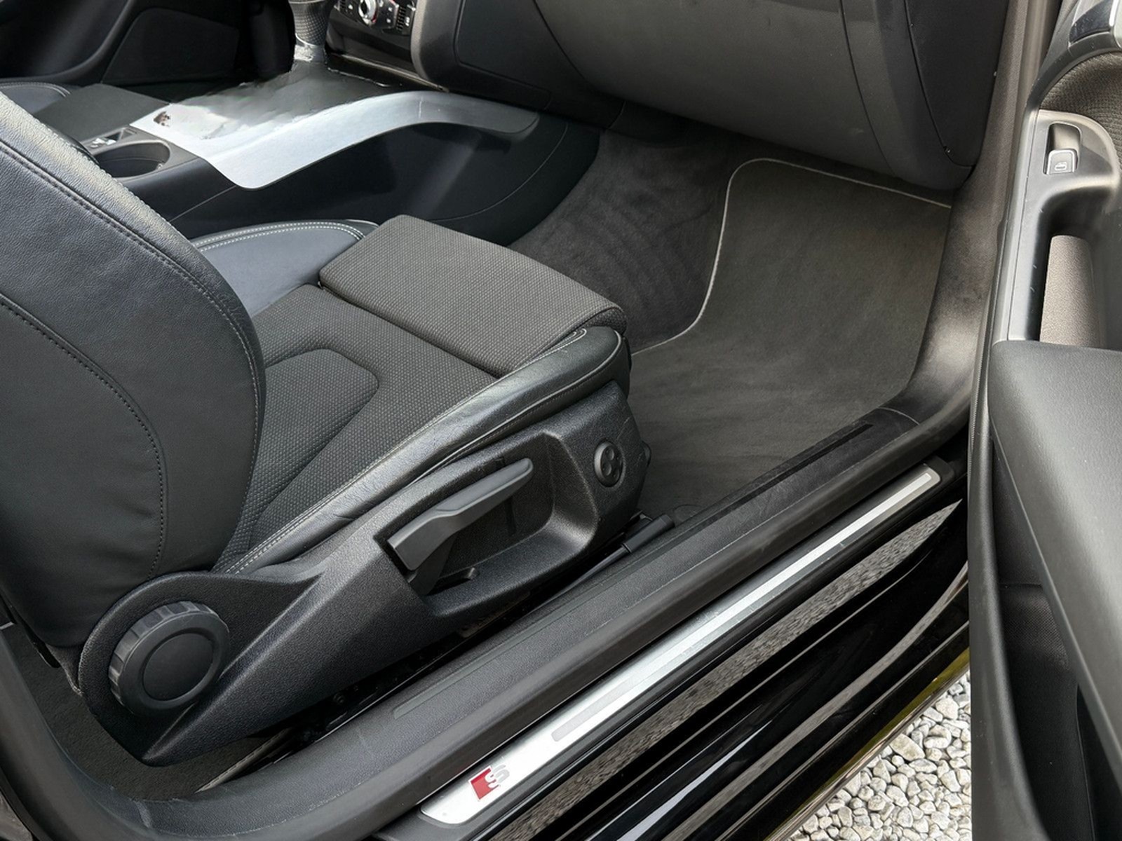 Audi A5 Cabrio 2.0 TDI 3x S line Plus Sportsitze TOP foto 28