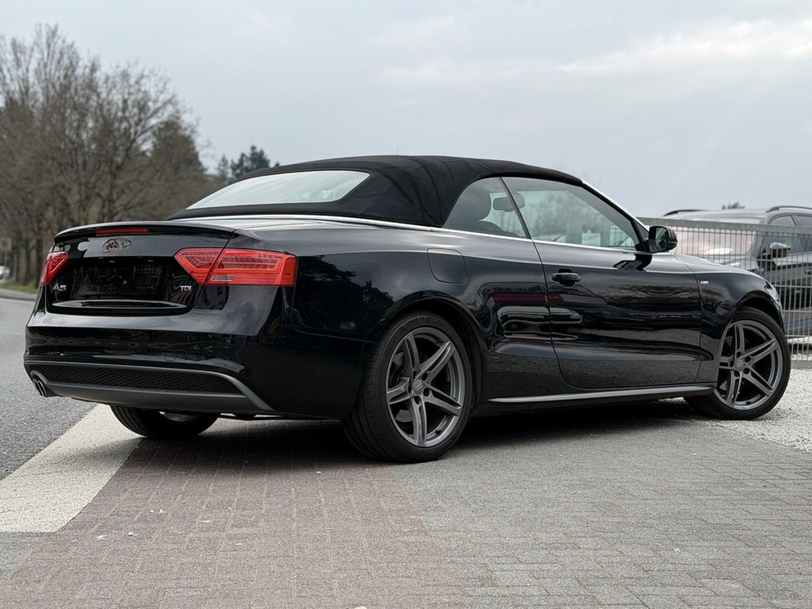 Audi A5 Cabrio 2.0 TDI 3x S line Plus Sportsitze TOP foto 30