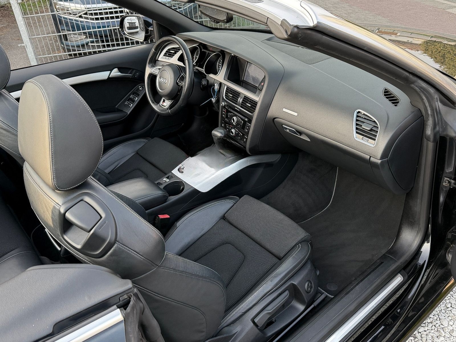 Audi A5 Cabrio 2.0 TDI 3x S line Plus Sportsitze TOP foto 32