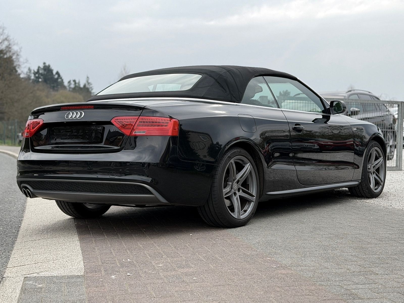 Audi A5 Cabrio 2.0 TDI 3x S line Plus Sportsitze TOP foto 40
