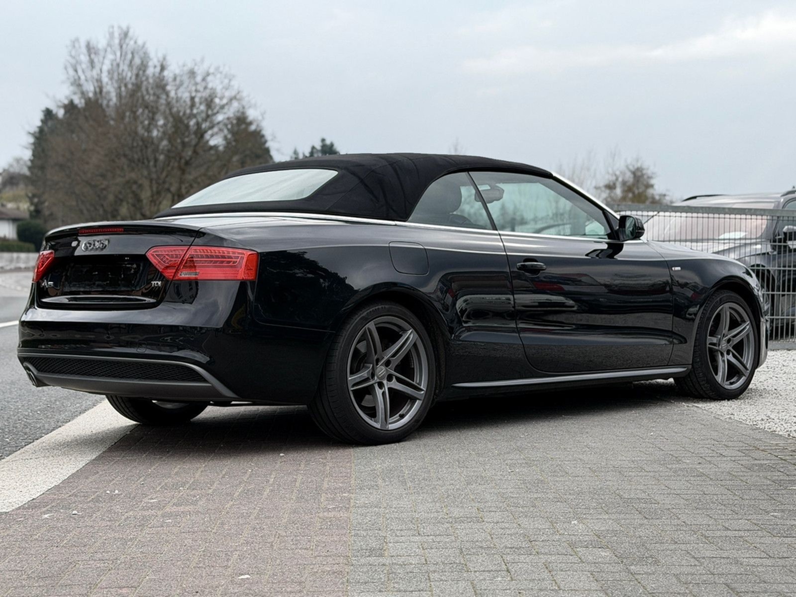 Audi A5 Cabrio 2.0 TDI 3x S line Plus Sportsitze TOP foto 47