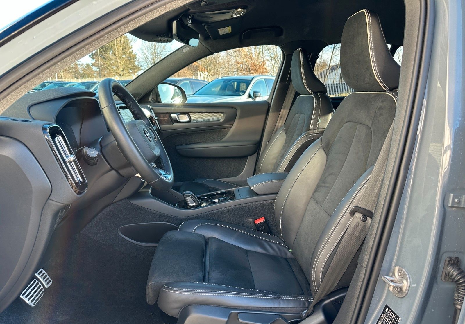 Volvo XC40 R Design*Lagom Edition* foto 6