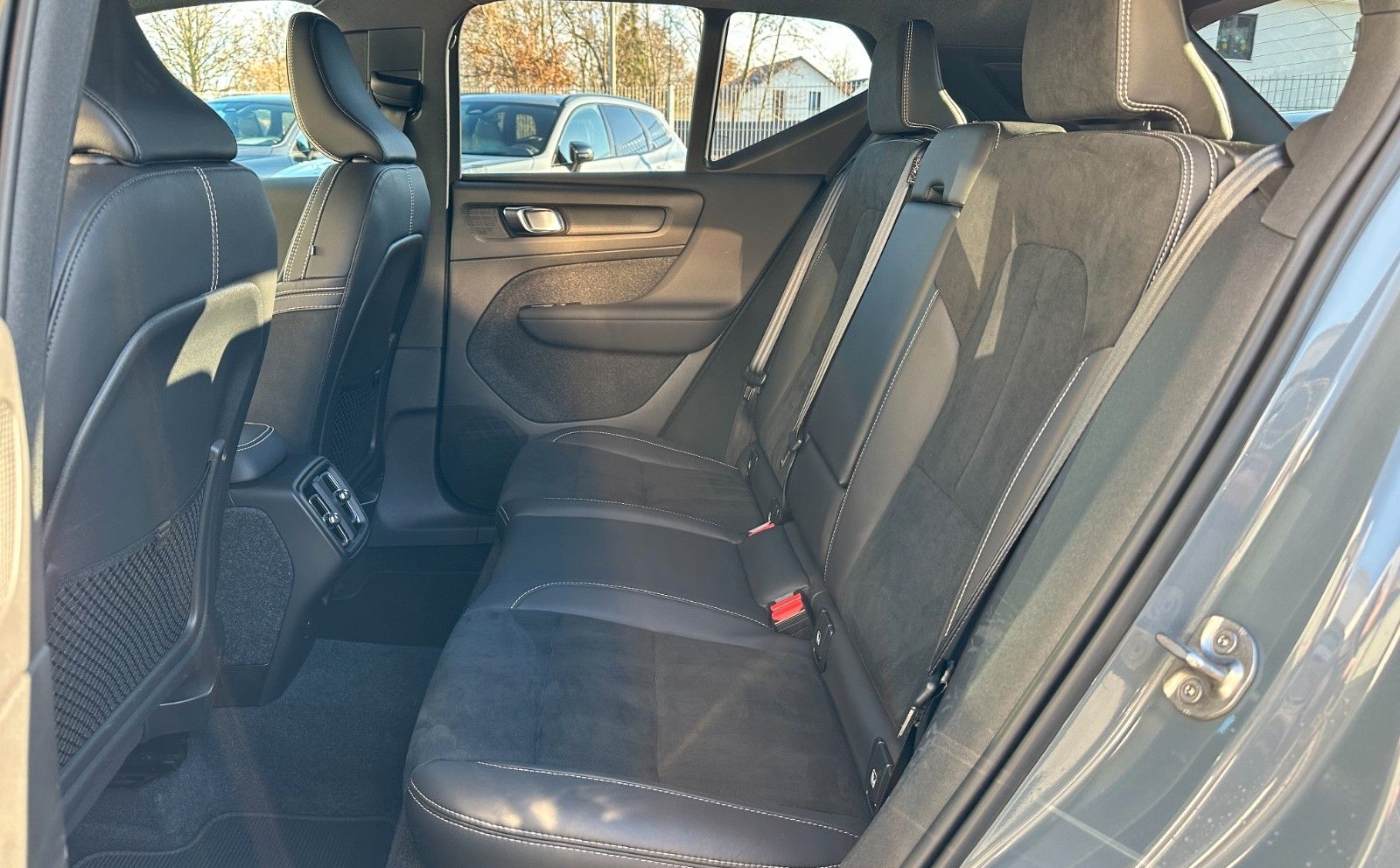 Volvo XC40 R Design*Lagom Edition* foto 8