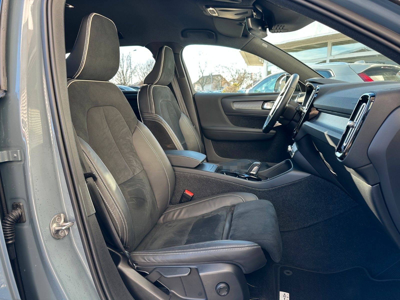 Volvo XC40 R Design*Lagom Edition* foto 10