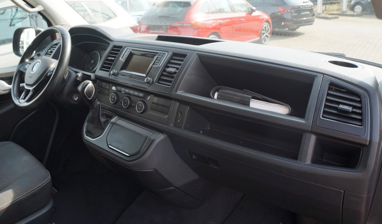 Volkswagen T6 Multivan*DSG*KAMERA*PDC*SHZ*AHK* foto 25