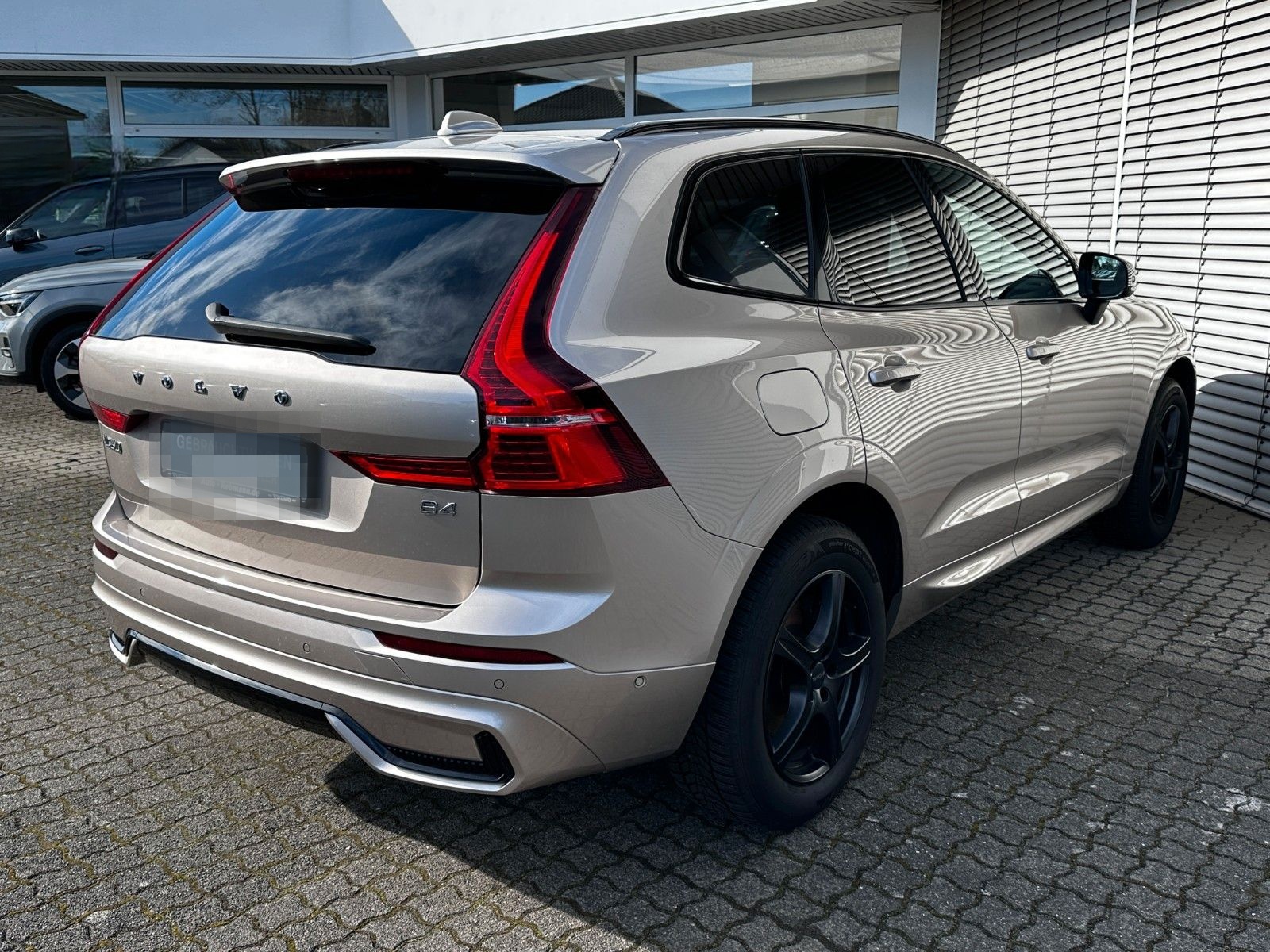 Volvo XC60 Plus Dark*AHK*SD*360Grad K*Standheizung foto 5