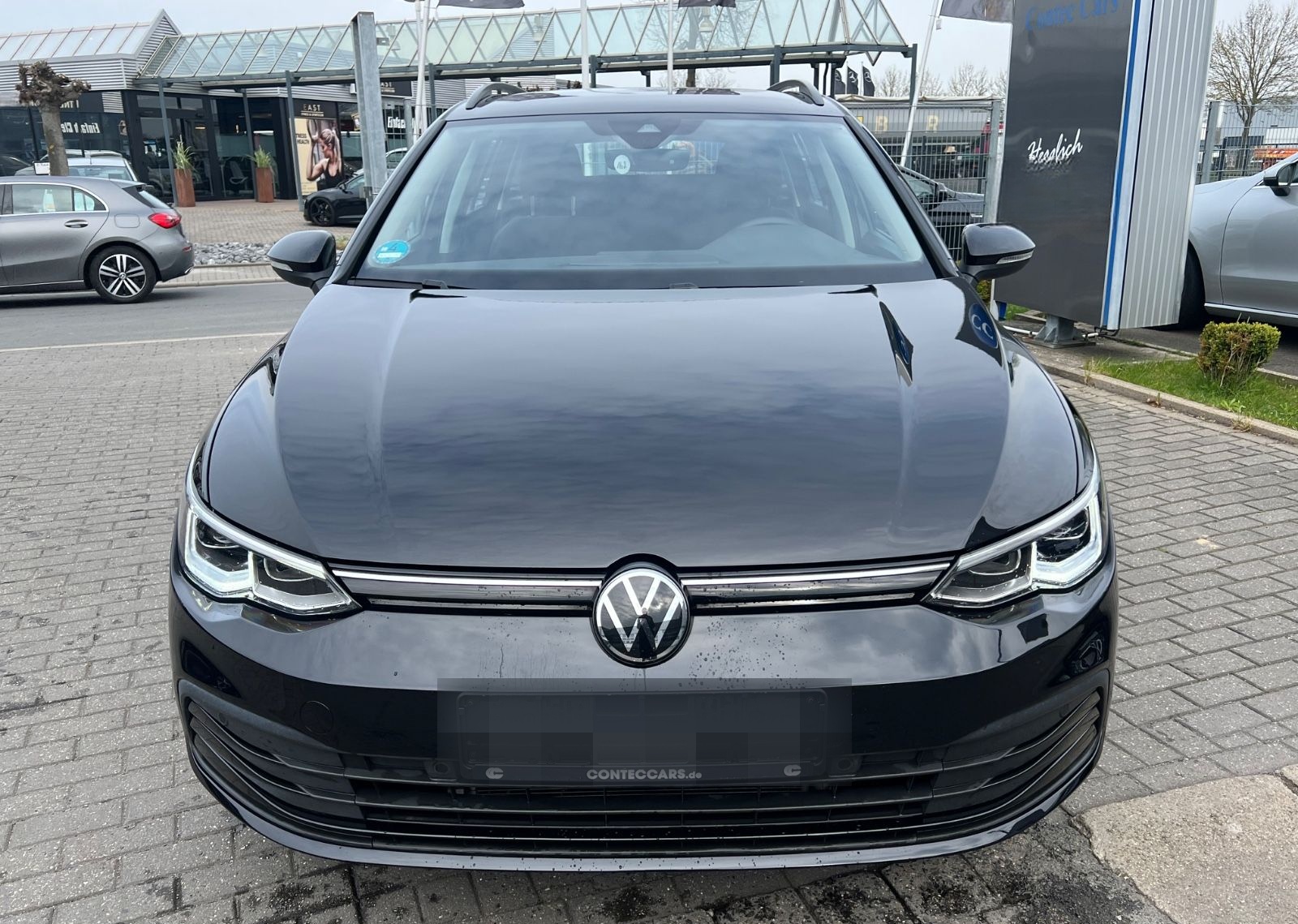 Volkswagen Golf VIII Variant 2.0 TDI Life  VIELE PAKETE foto 5