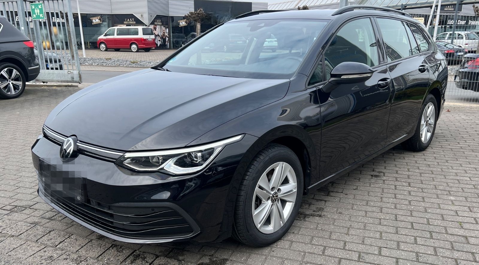 Volkswagen Golf VIII Variant 2.0 TDI Life  VIELE PAKETE foto 6