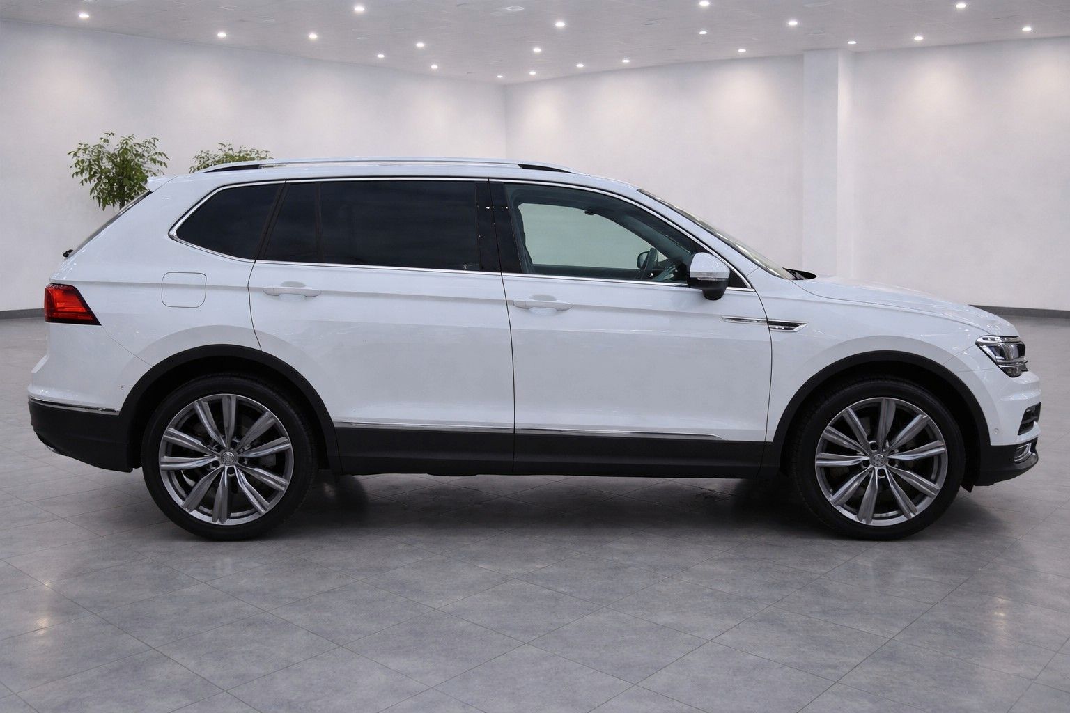 Volkswagen Tiguan Allspace 2.0 TDI Highline 4M/7 Sitz/Auto foto 6