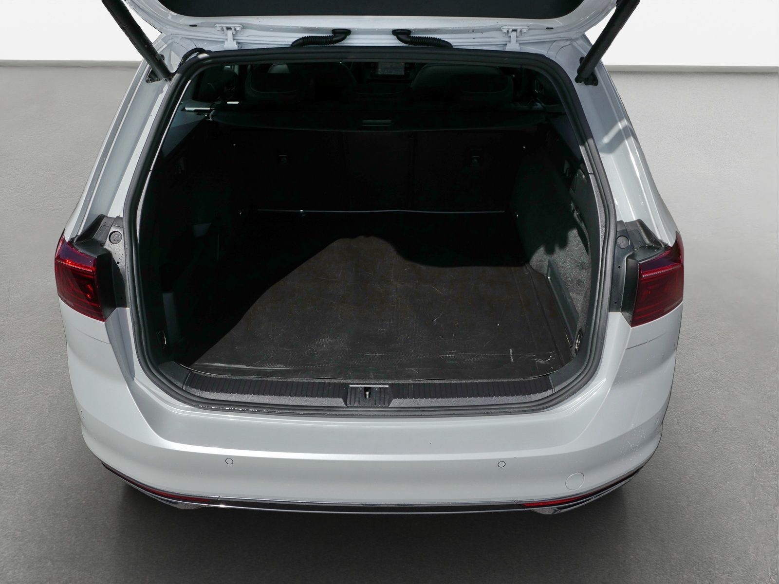 Volkswagen Passat Variant 2.0 TDI Elegance Stand*Pano*H&K foto 11