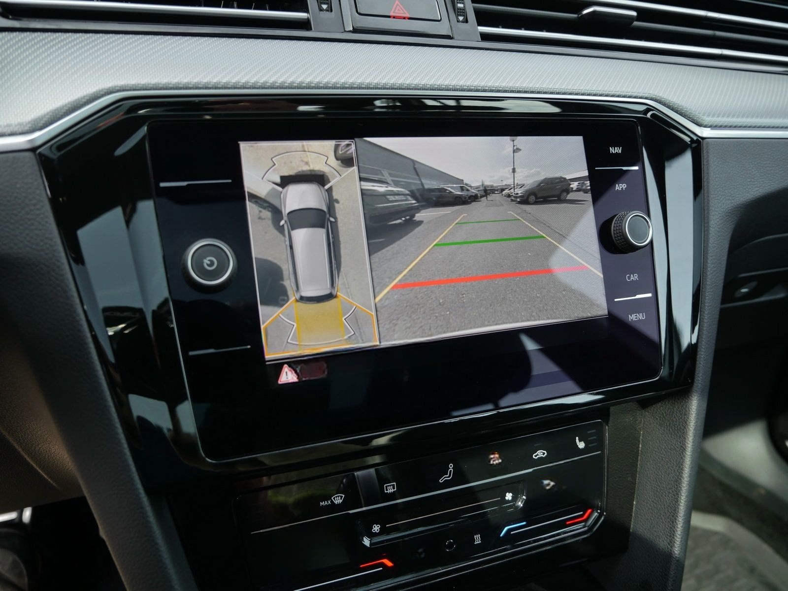 Volkswagen Passat Variant 2.0 TDI Elegance Stand*Pano*H&K foto 15