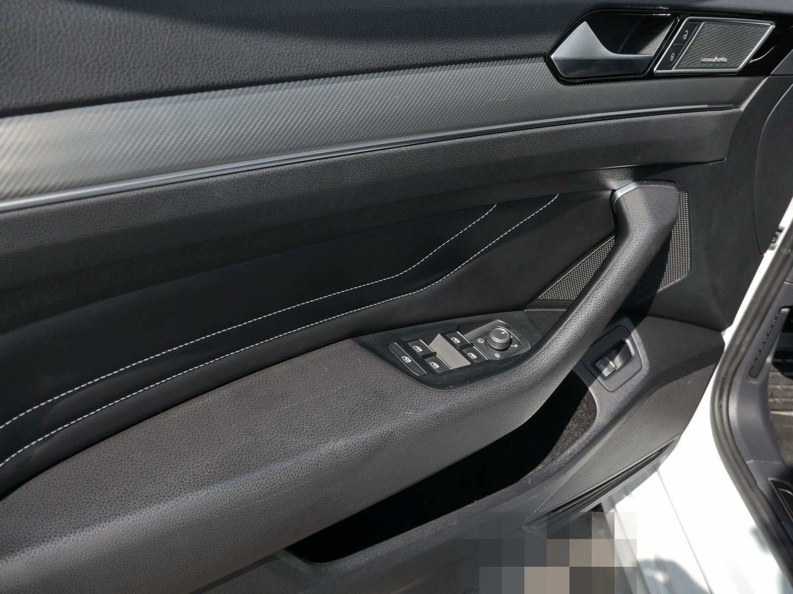 Volkswagen Passat Variant 2.0 TDI Elegance Stand*Pano*H&K foto 21