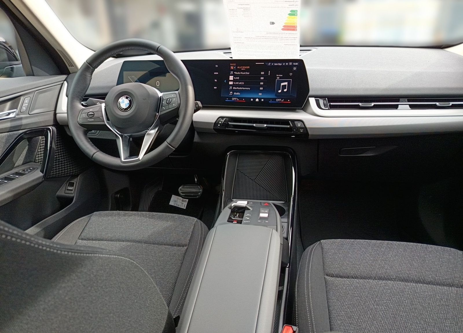 BMW X1 sDrive18i DRVING+PARKING-ASSISTANT+SITZHEIZUN foto 21