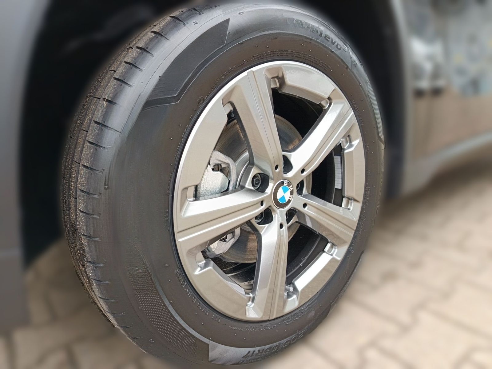 BMW X1 sDrive18i DRVING+PARKING-ASSISTANT+SITZHEIZUN foto 9