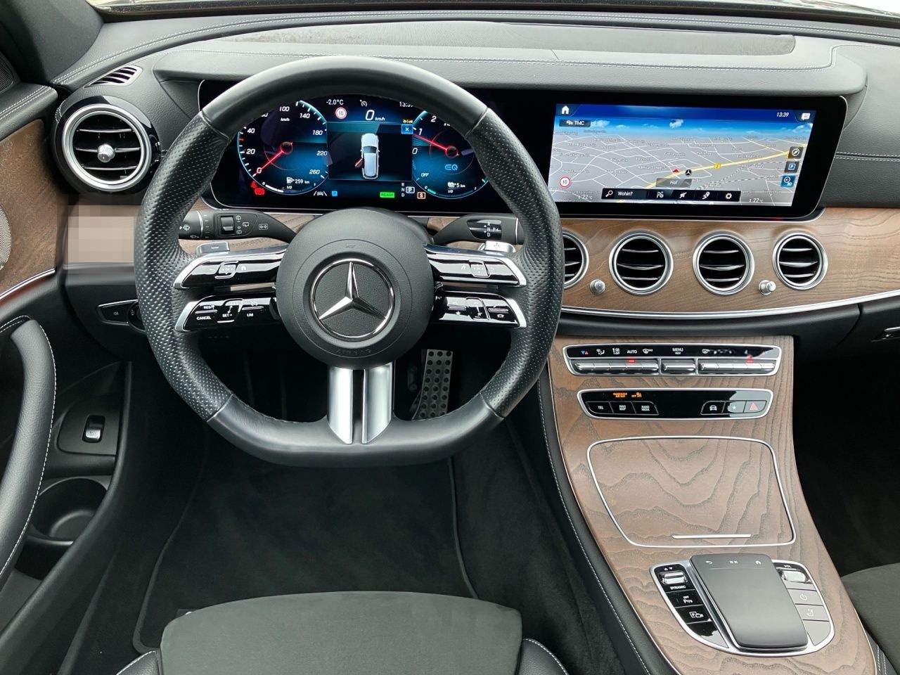 Mercedes-Benz E 300 de 4M T AMG+NIGHT+AHK+AMBIENT+BURMEST+360° foto 19