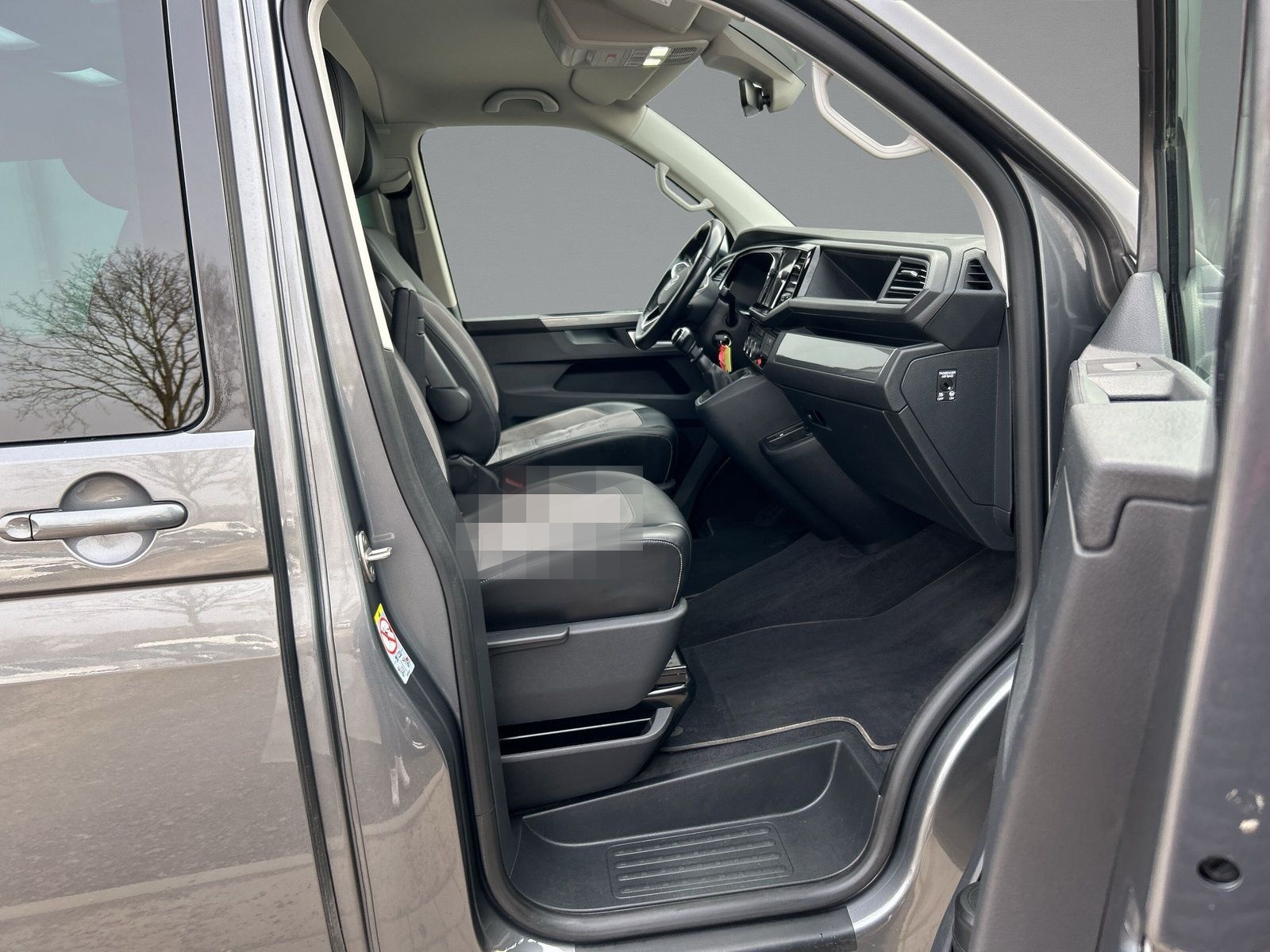 Volkswagen T6.1 Multivan 2.0 TDI Generation Six LED+NAVI foto 9