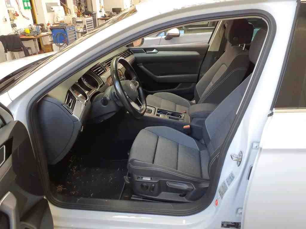 Volkswagen Passat Variant 2.0 TDI DSG BUSINESS +AHK +LED +A foto 6
