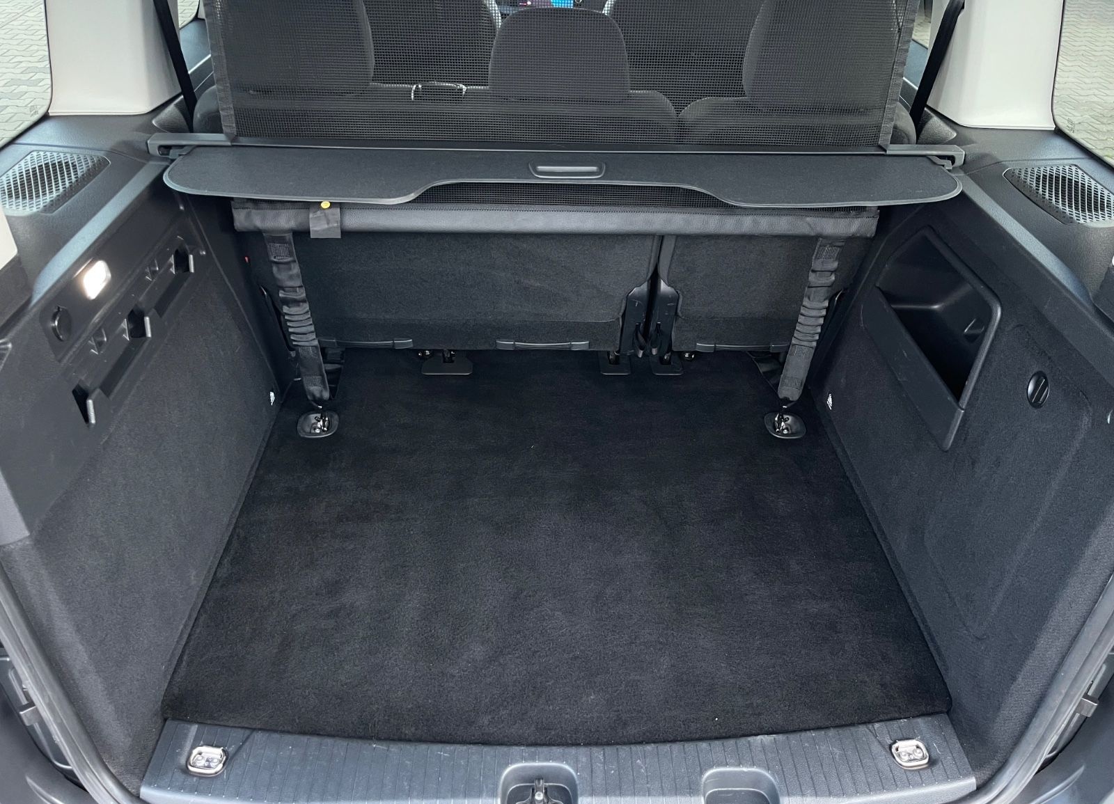 Volkswagen Caddy 2.0 TDI AHK Scheckheft Spurhalte-Assistent foto 25