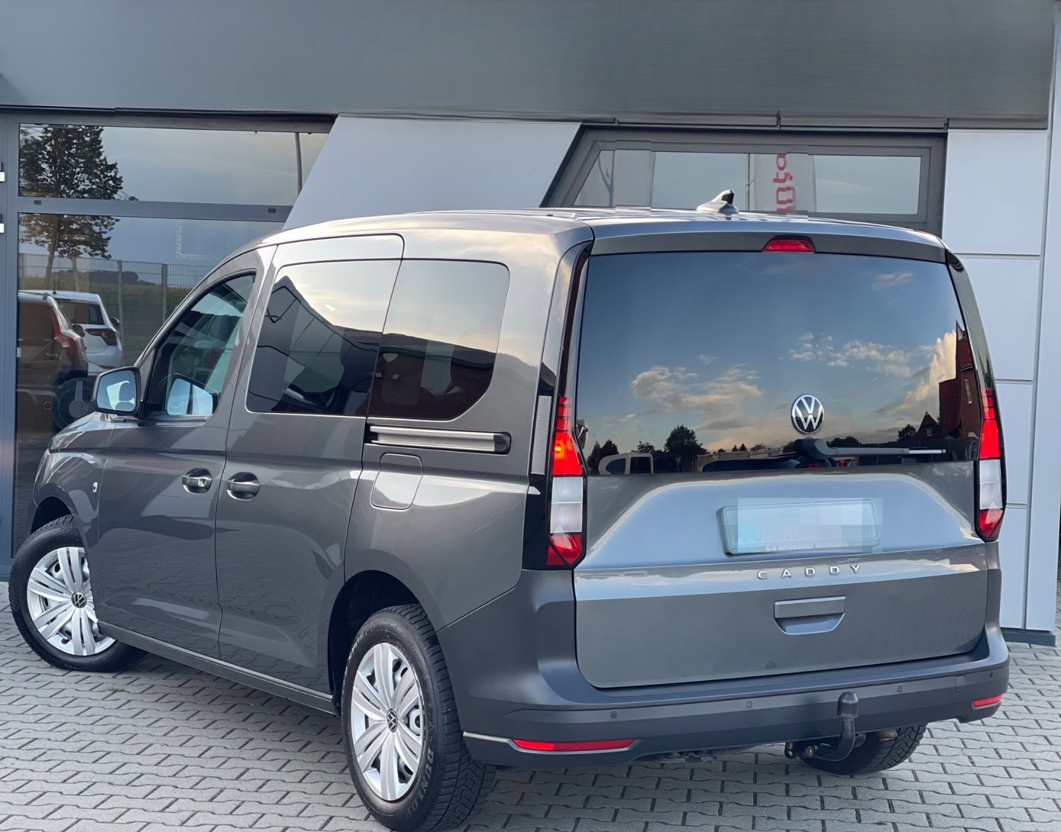 Volkswagen Caddy 2.0 TDI AHK Scheckheft Spurhalte-Assistent foto 7