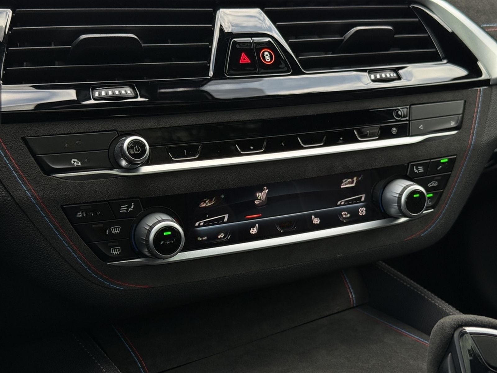 BMW 540d xDriveI LederI Virt.CI PanoI CamI Garantie foto 26
