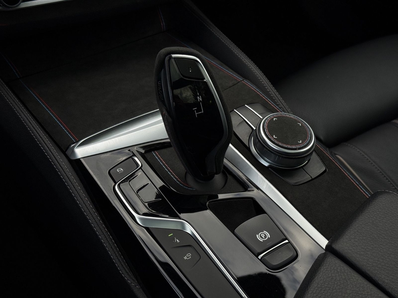 BMW 540d xDriveI LederI Virt.CI PanoI CamI Garantie foto 27