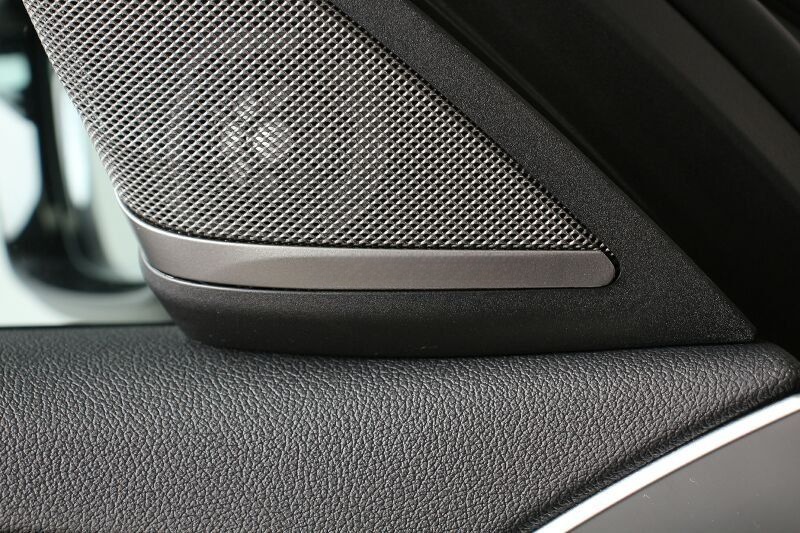 BMW M550i xDr. Laser HuD ACC LiveCockpit Soft Close foto 14