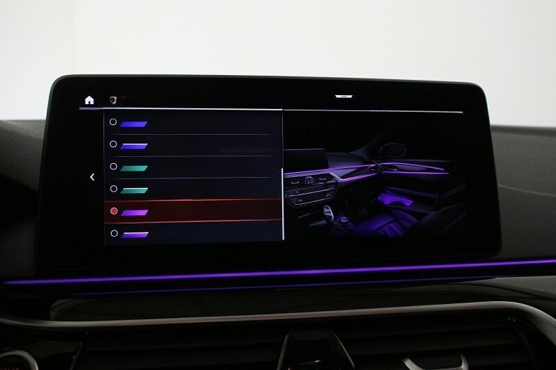 BMW M550i xDr. Laser HuD ACC LiveCockpit Soft Close foto 21