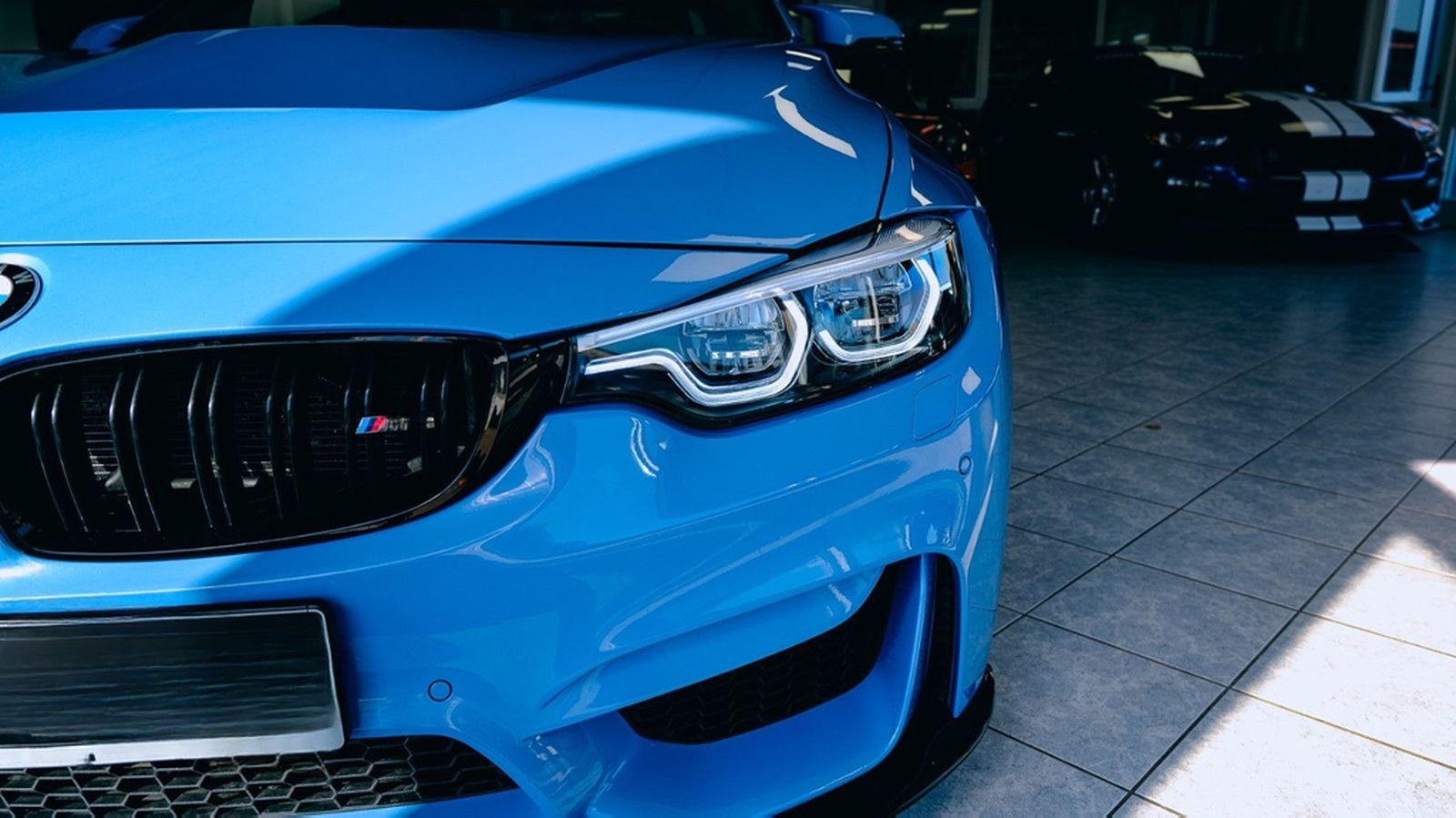 BMW M4 Coupe M.Perf H.Kardon LCi LED H.Kardon oLED foto 12