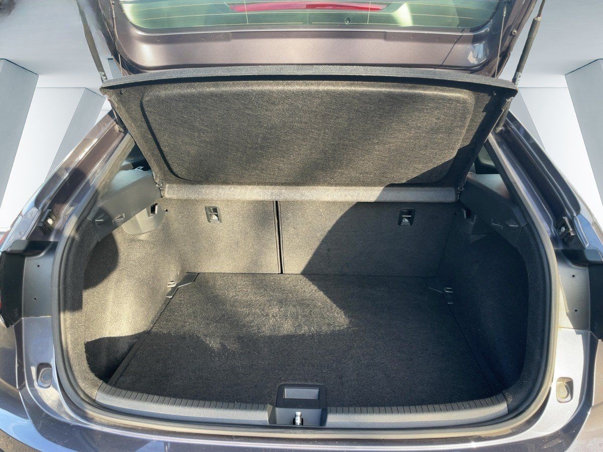 Volkswagen Taigo R-Line MATRIX+APP+DAB+AHK+VIRT+LED+NAVI foto 6