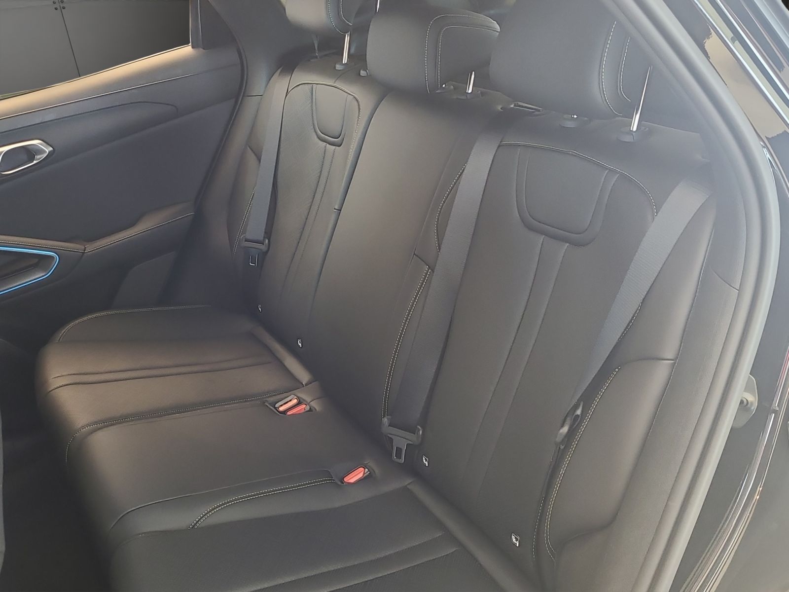 BYD Atto 2 DM-i Boost*HYBRID*Navi*360Kamera*Pano*DAB foto 11