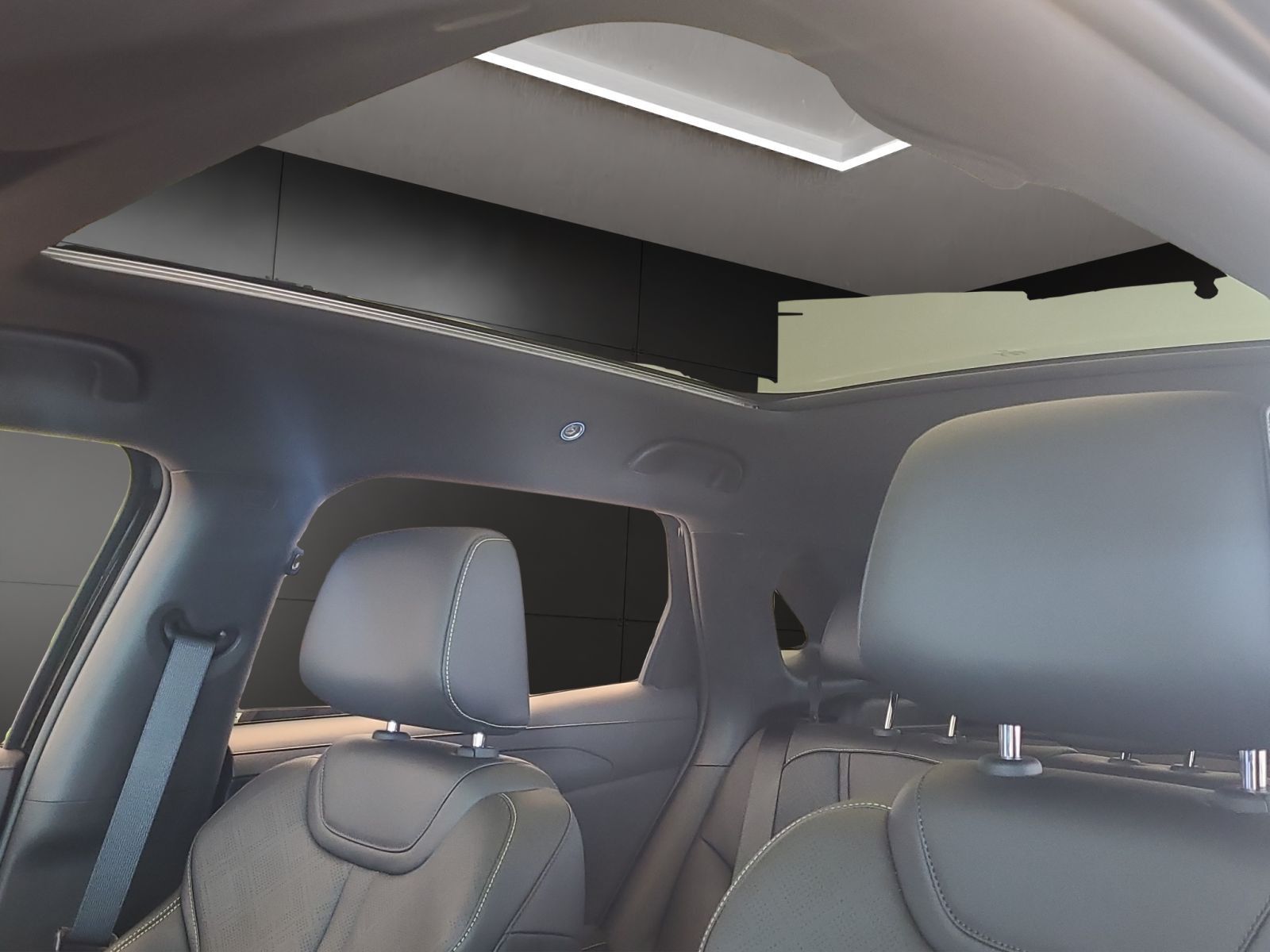 BYD Atto 2 DM-i Boost*HYBRID*Navi*360Kamera*Pano*DAB foto 21