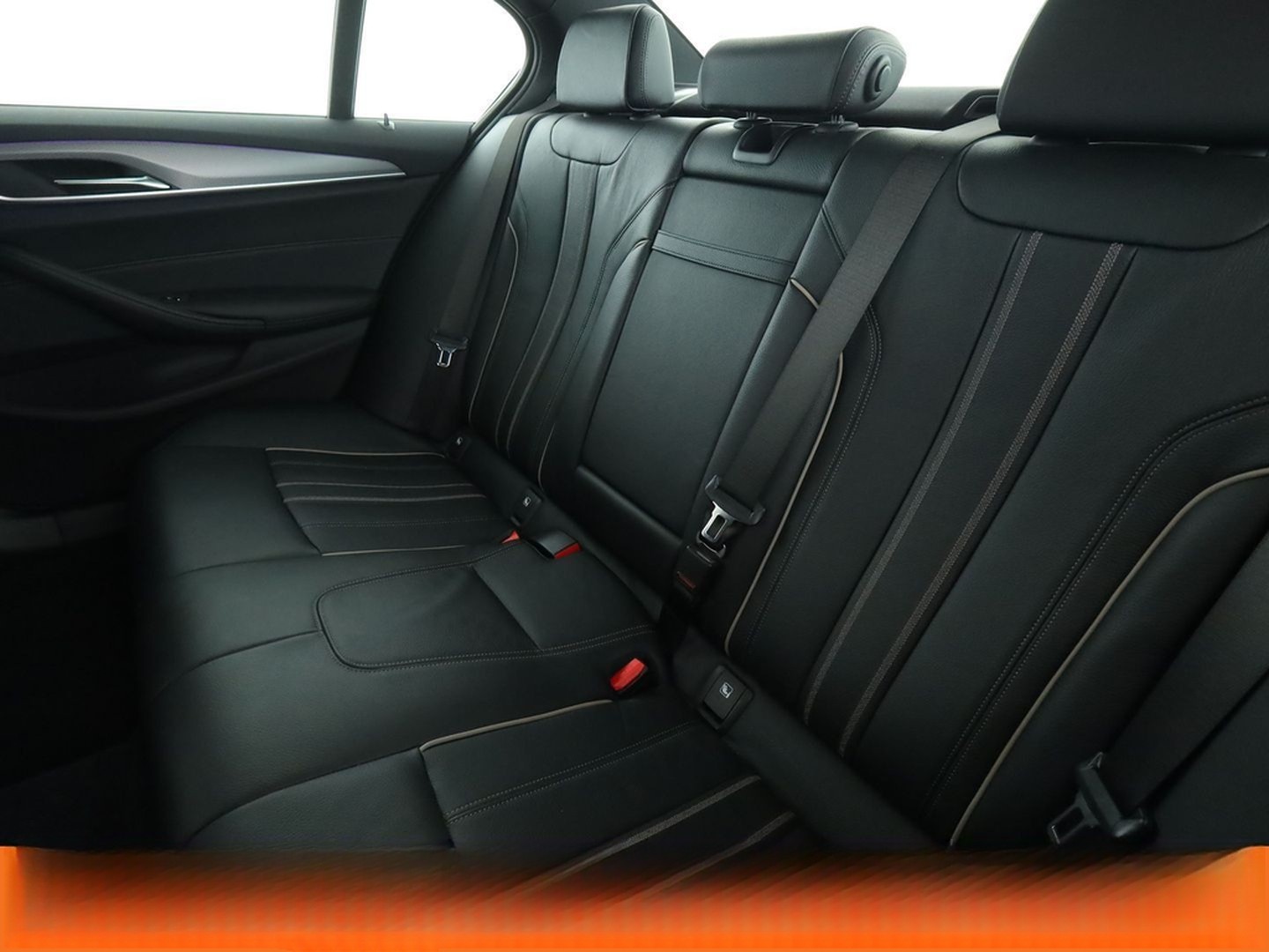BMW 5er M550d xDrive Aut.*NAVI*CAM*SHZ*TEMPO* foto 14
