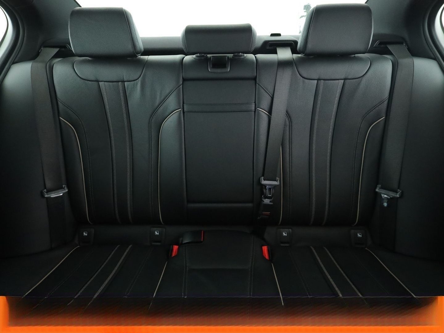 BMW 5er M550d xDrive Aut.*NAVI*CAM*SHZ*TEMPO* foto 16