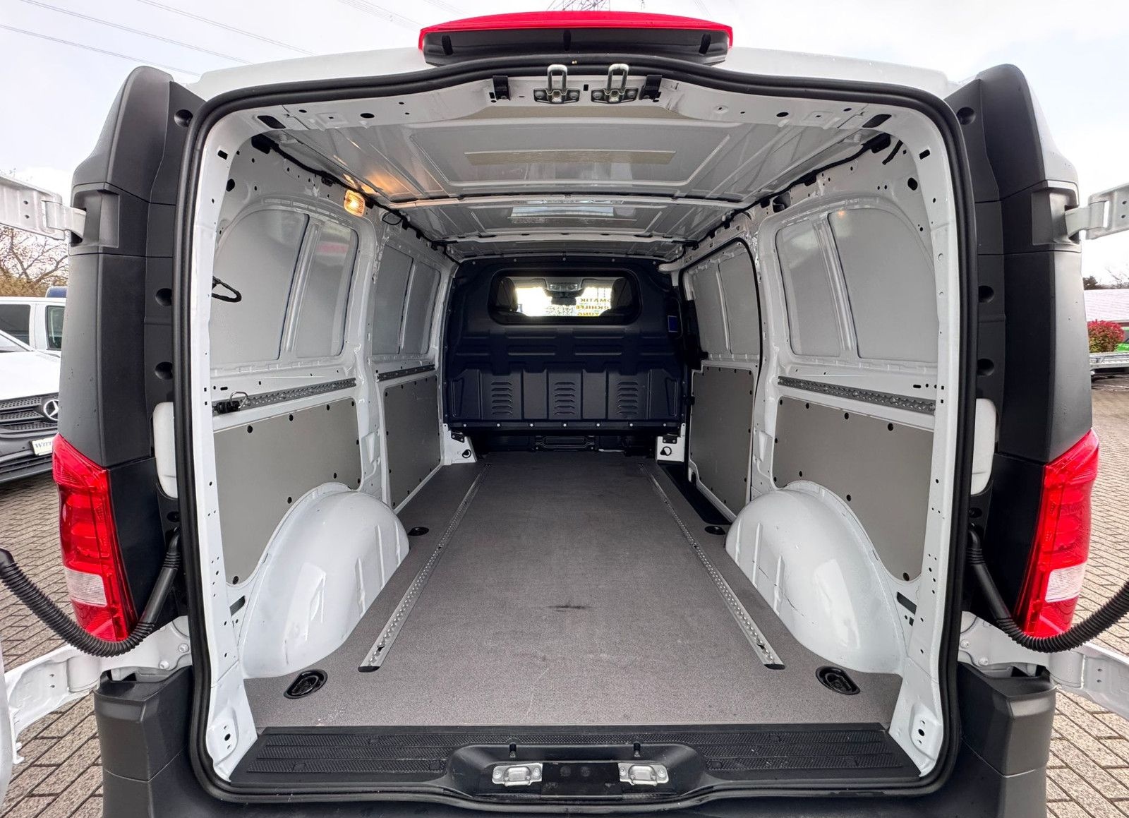 Mercedes-Benz Vito 114 BT Kasten kompakt MOPF NAVI RFK SHZ foto 10