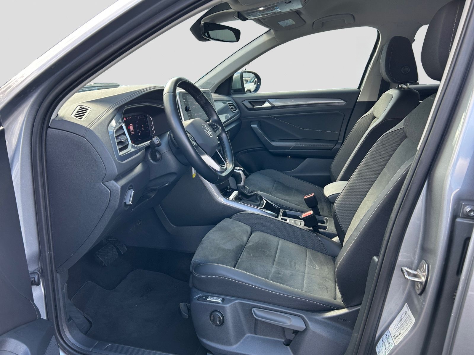 Volkswagen T-Roc 1.5TSI DSG Style ACC AHK LED+ Navi PDC SHZ foto 10