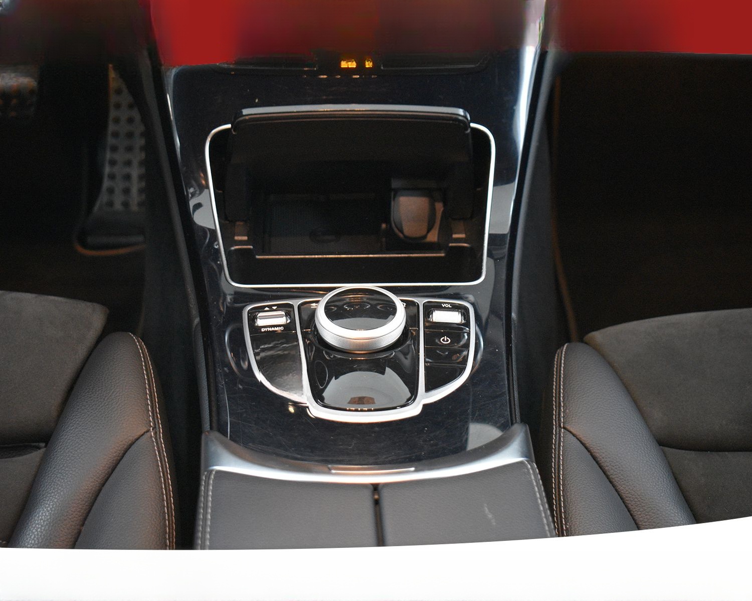 Mercedes-Benz C300e T 2X AMG Line WIDESC+ALCANT+LED+STDHZ+ACC+ foto 16